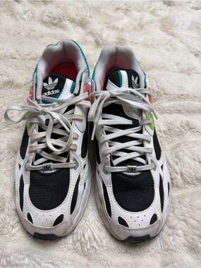 adidas colorful Sneakers